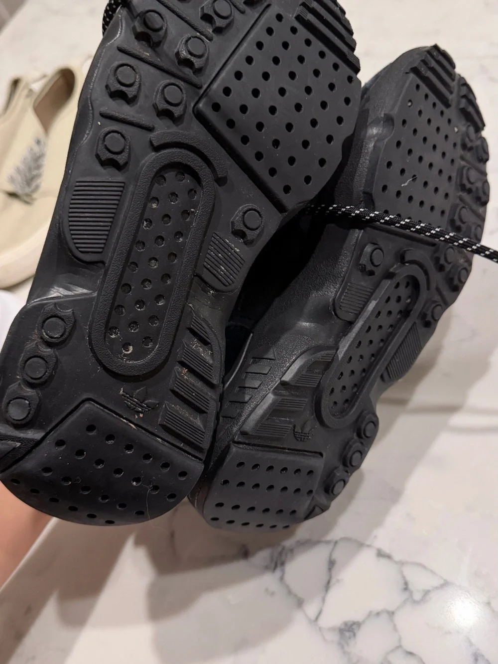 adidas Kids Black Low-Top Athletic Sneakers